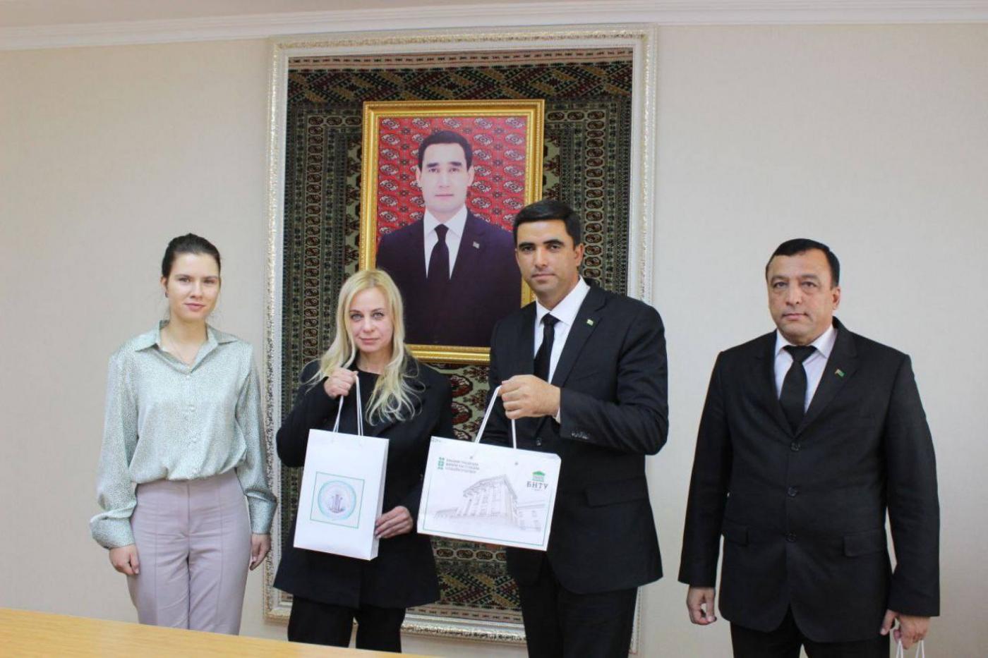 БНТУ налаживает сотрудничество с вузами Туркменистана